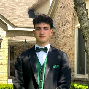 Meet your Posher, Nicolas